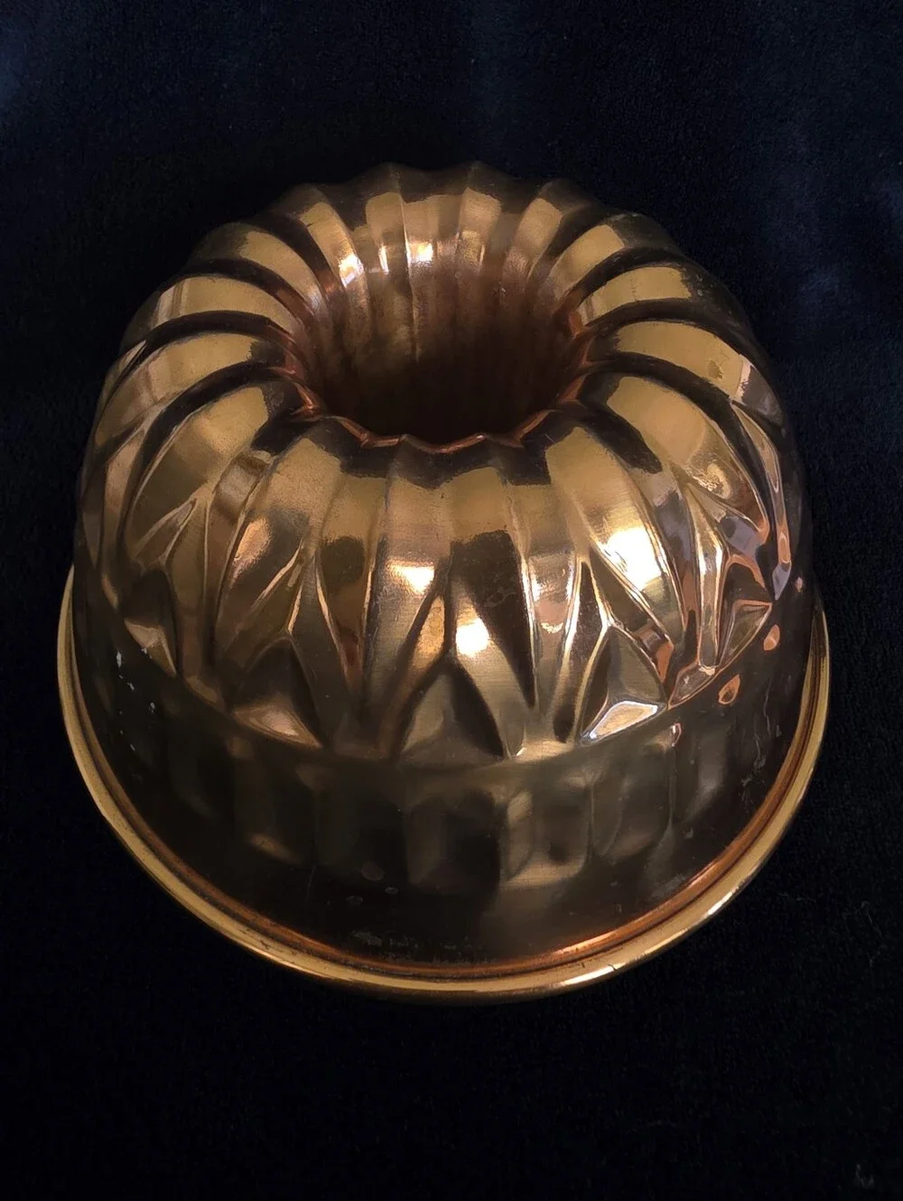 Vintage Copper Tone Bundt Jello Mold Made in Korea Wall Decor 8”